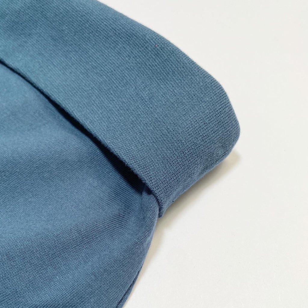 Adjustable waist band